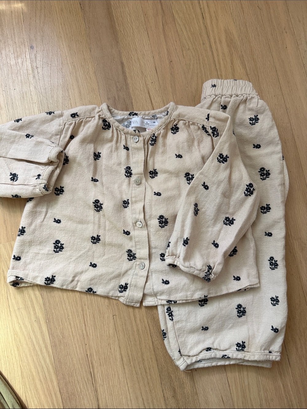Zara Kids Beige Floral Cotton Set